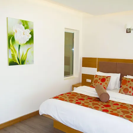 Hotel Zest Exclusive & 3*