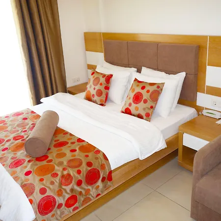 Hotel Zest Exclusive & 3*