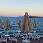 Hotel Zest Exclusive &