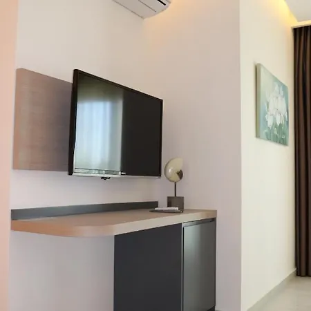 Zest Exclusive Hotel&spa 3*